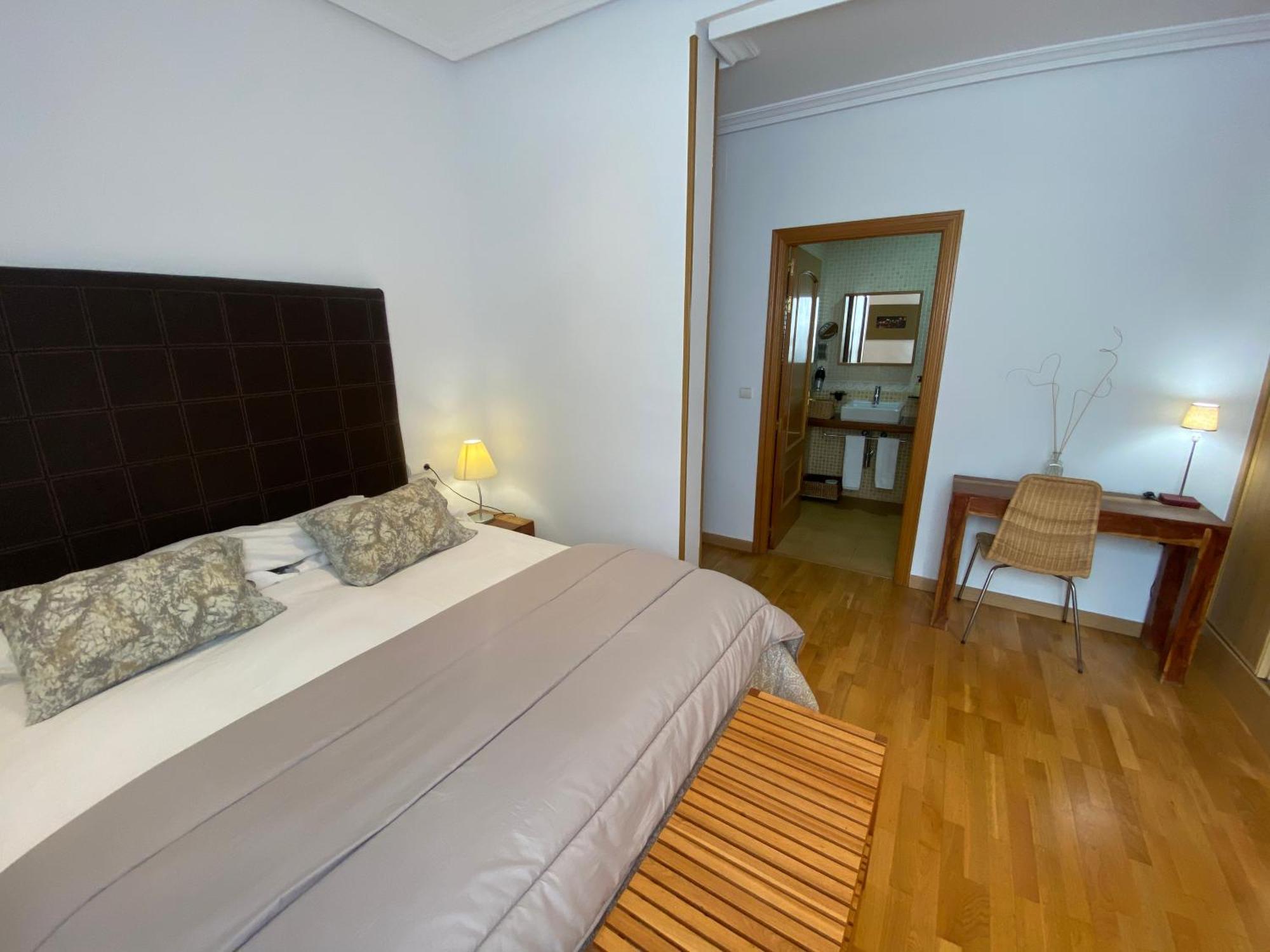 Apartamentos Caceres Apartment
